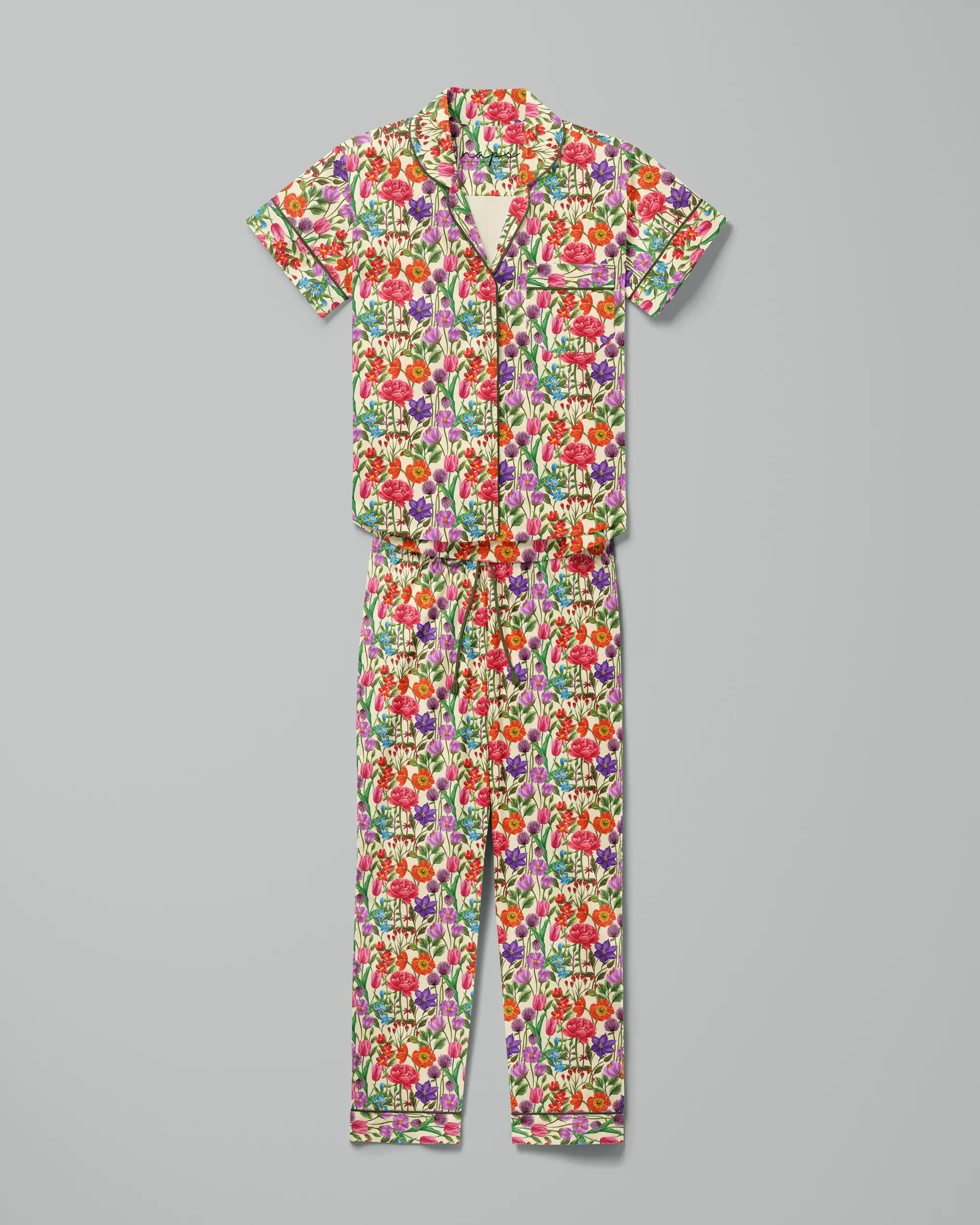 Pijama feminino Doce Jardim manga curta e calça