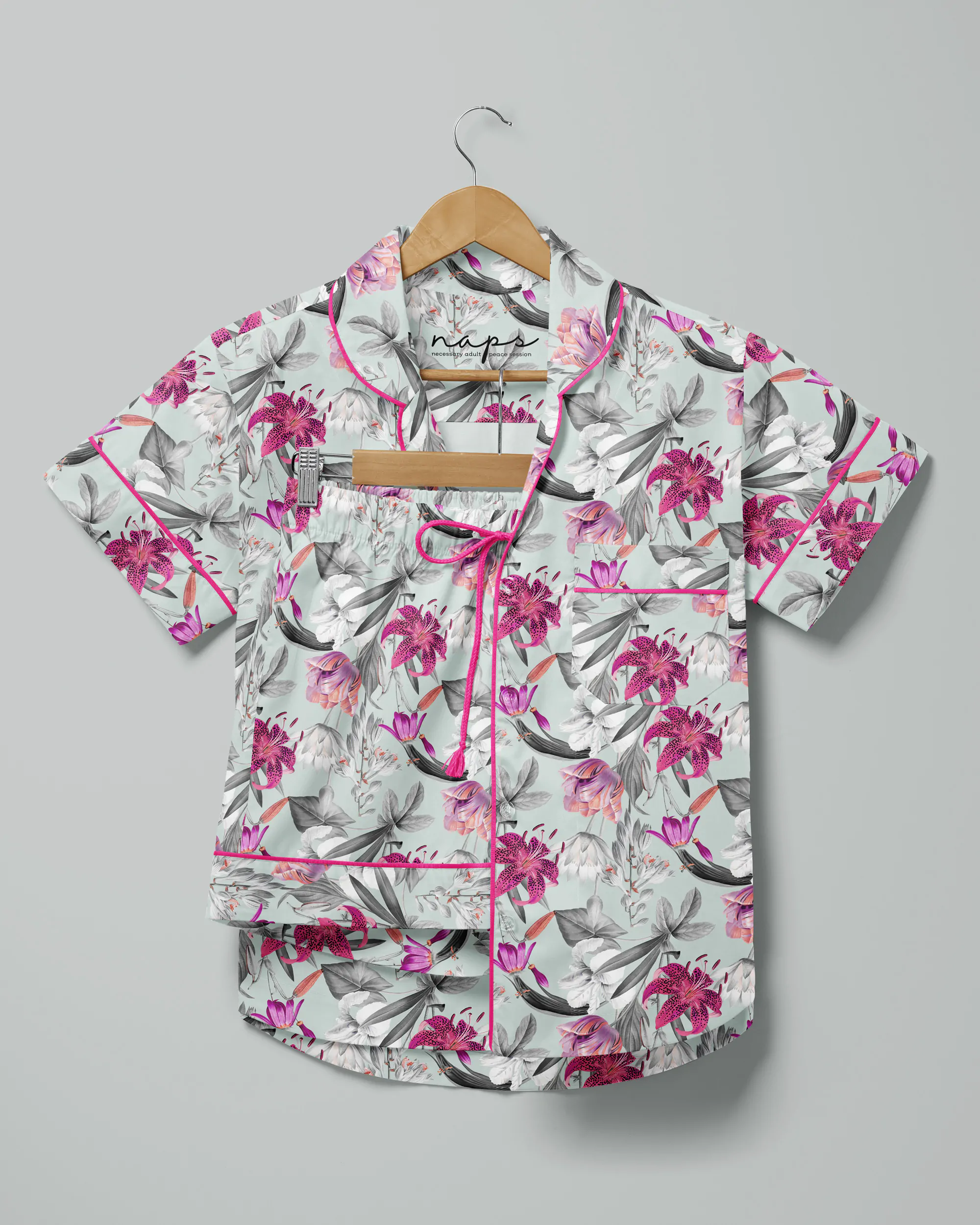 Pijama feminino Lilies Iceberg manga curta e shorts - Imagem 6